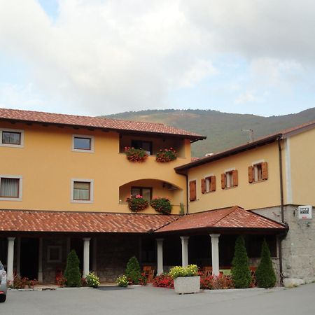 Guest House Pod Slavnikom Podgorje  Esterno foto