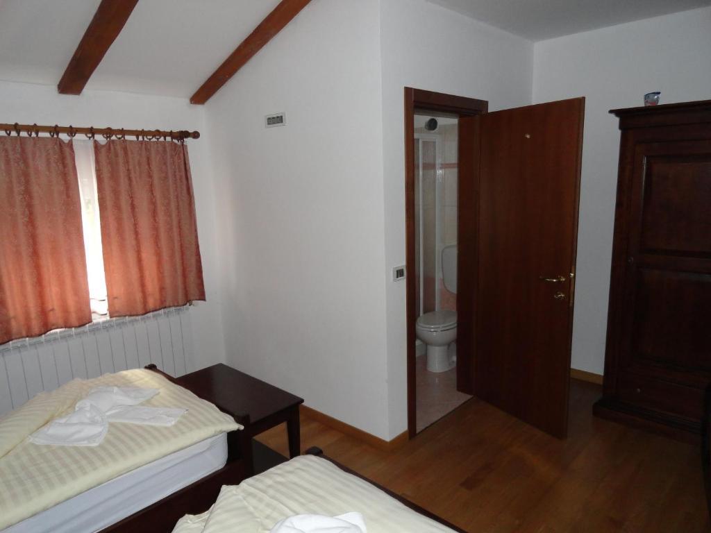 Guest House Pod Slavnikom Podgorje  Camera foto